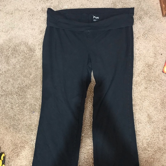 old navy maternity yoga pants